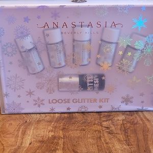 Anastasia Beverly Hills loose glitter kit